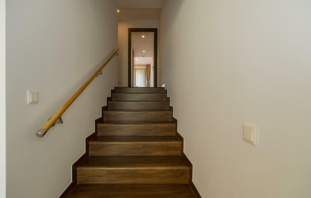 Family Apartment In Silver Mountain Resort Пояна-Брашов Екстер'єр фото
